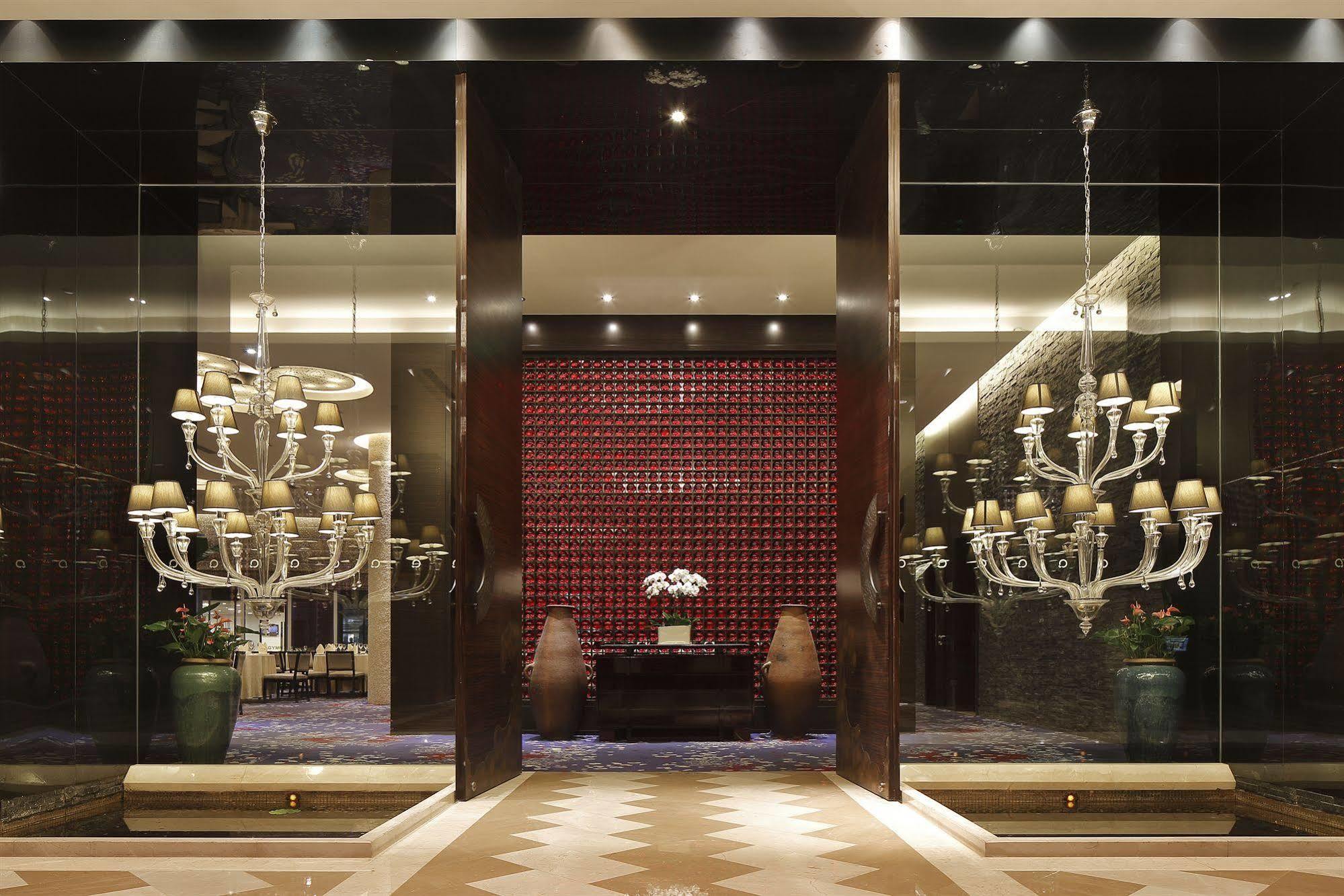 The Qube Hotel Shanghai -Close To Pudong International Airport And Disney Land Kültér fotó
